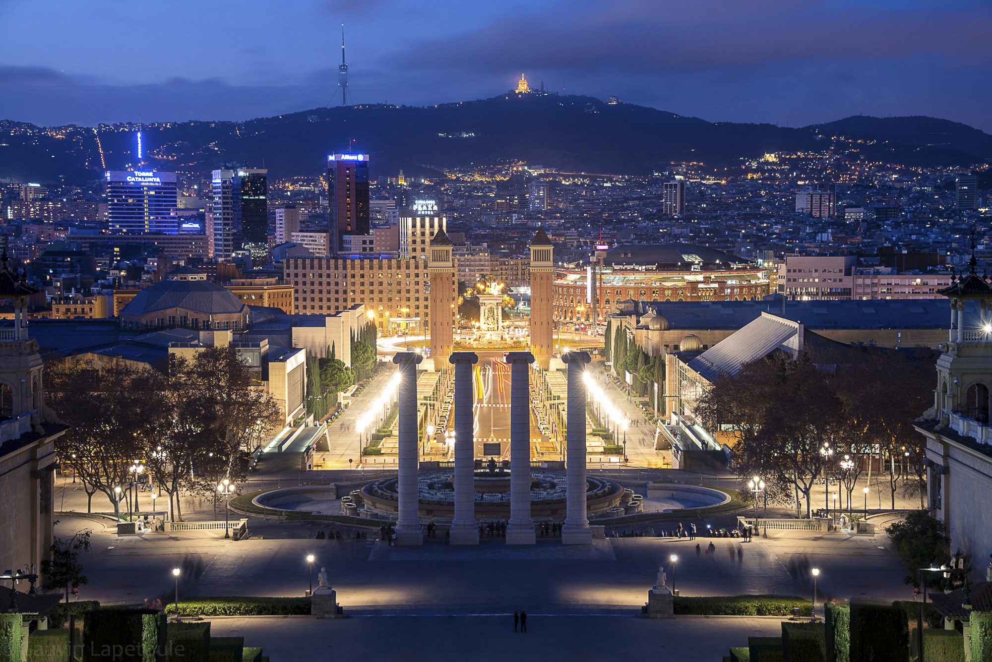 Vipealo no hay mejor manera para descubrir la ciudad de barcelona que disfrutando con. Barcelona Photo Tours Aperture Tours