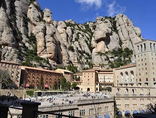 Sailing, coastal hiking & our famous all inclusive from barcelona kayaking & snorkeling day tour in la costa . Filipino Tour Guide In Barcelona Private Tours In Spain