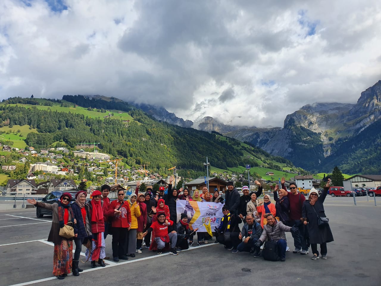 Menawarkan berbagai macam paket liburan di barcelona untuk liburan keluarga, adventur, group incentive, dll dengan akomodasi di bermacam hotel bagi para . Paket Tour Halal Eropa Barat 10 Hari 2020 Travel Pelopor Paket Tour Wisata Halal Dunia