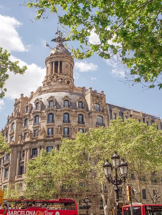 See how real people decorate their homes and get inspired! Barcelona And Valencia She Travelled The World