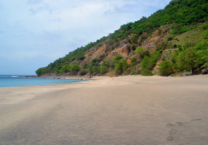 Run by people of mennonite and amish descent, the tour takes you through the covered bridges of th. Tourist Attractions In Montserrat Most Beautiful Places In The World Download Free Wallpapers