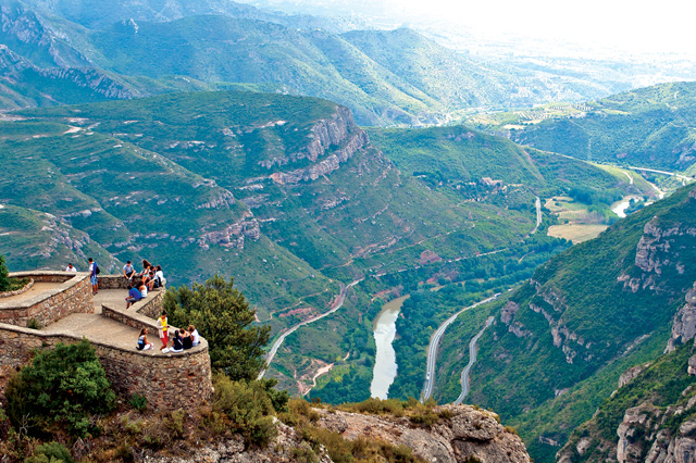 23+ Barcelona To Montserrat Distance&nbsp;Package