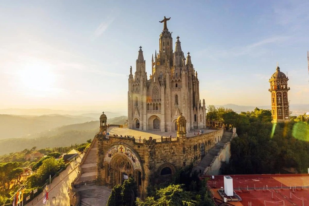 48+ Travel Itinerary Barcelona&nbsp;Spain