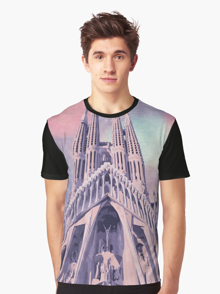Exploring Sagrada Familia Camiseta Barcelona&nbsp;Gaudi