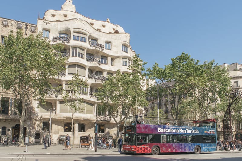 39+ Barcelona Bus Turistic Logo