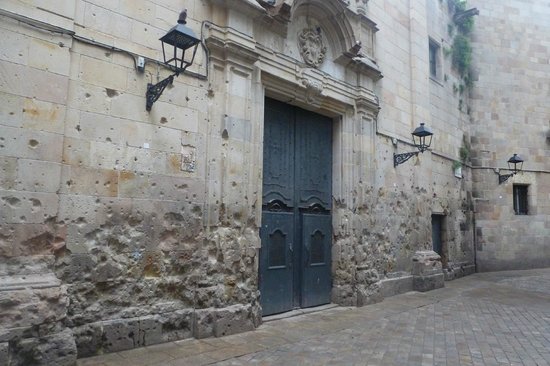 Best Civil War Walking Tour Barcelona Package