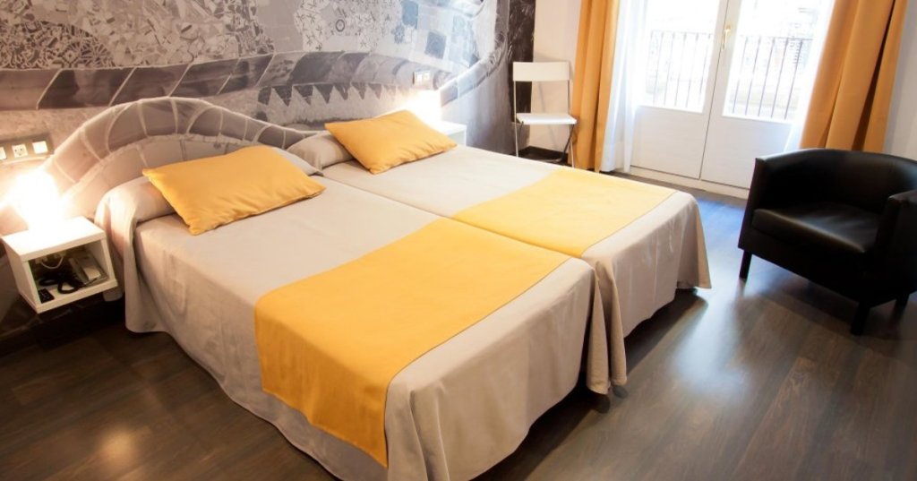 18+ Travelodge Barcelona Poblenou Packages