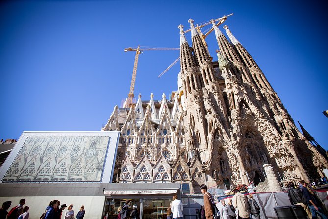 39+ Barrio Sagrada Familia Barcelona&nbsp;Package